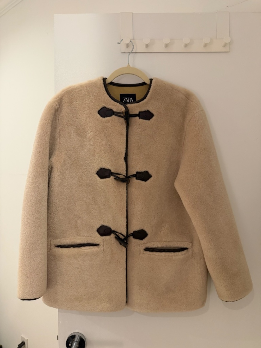 Zara shearling jacket size XS
